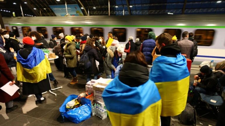 СМИ: В ЕС хотят отобрать у украинских мужчин призывного возраста временную защиту