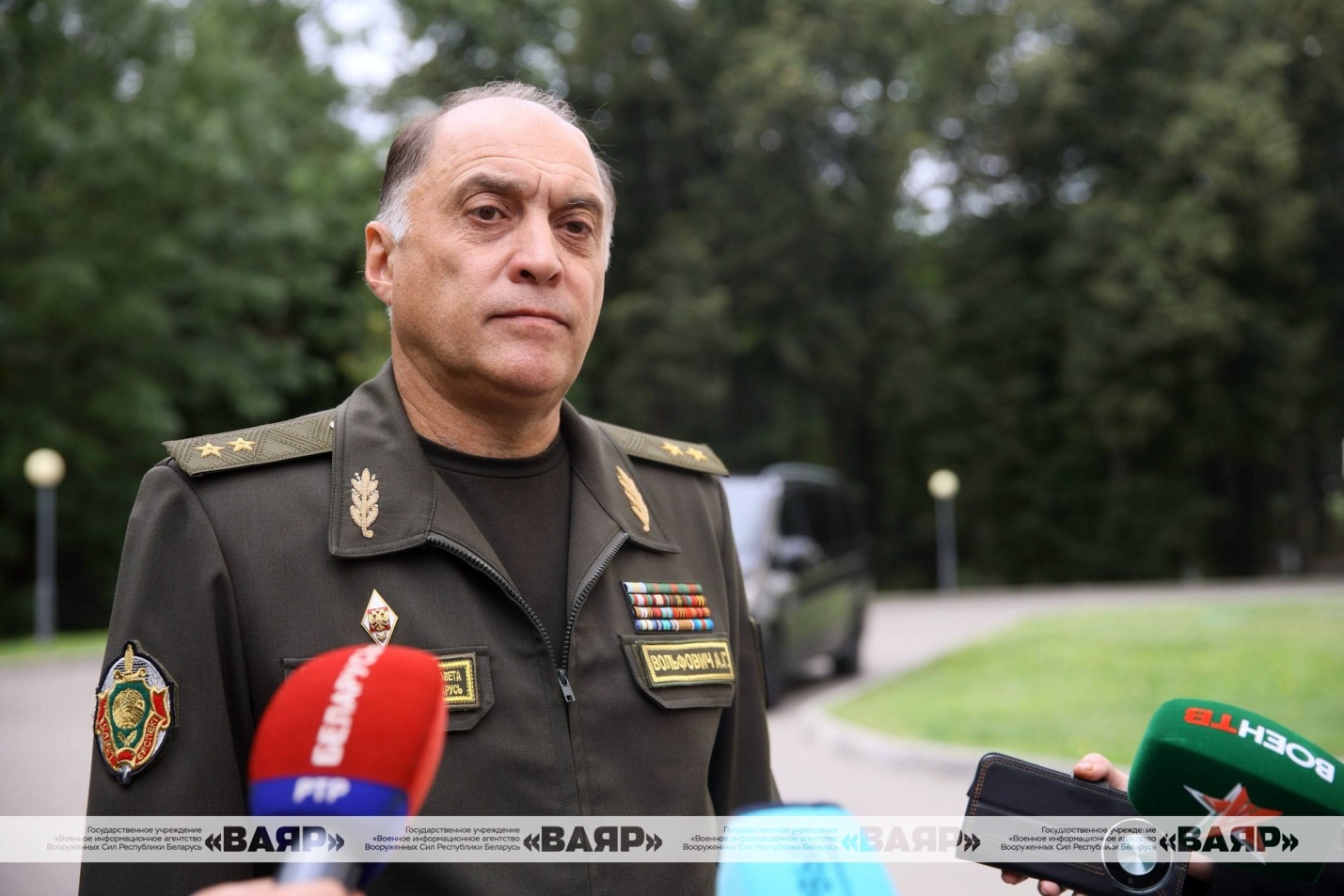 В Беларуси после визита главы ЦРУ в Москву началась внезапная проверка войск